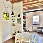 Cosy Reginella Rom